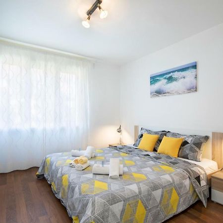 Castropola Apartment Esterno foto