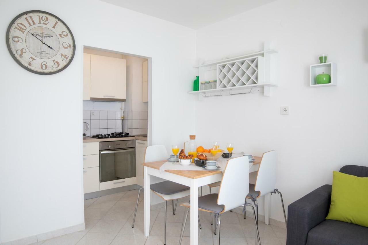 Castropola Apartment Esterno foto